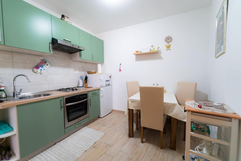 Charming Apartment In Old Town Spalato Esterno foto