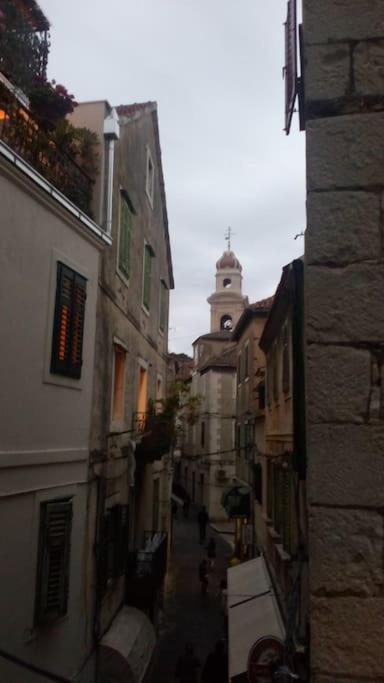 Charming Apartment In Old Town Spalato Esterno foto