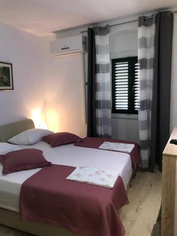 Charming Apartment In Old Town Spalato Esterno foto
