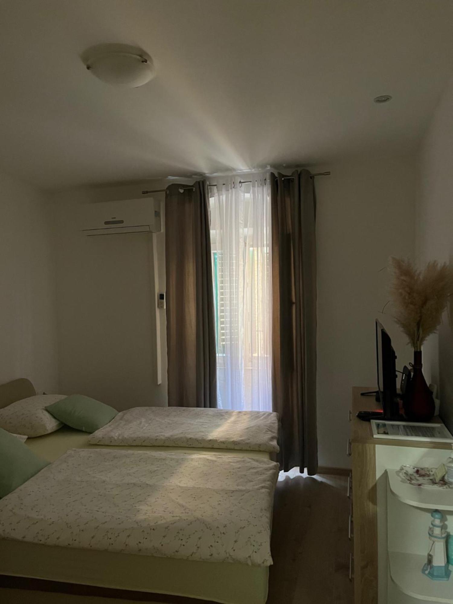 Charming Apartment In Old Town Spalato Esterno foto